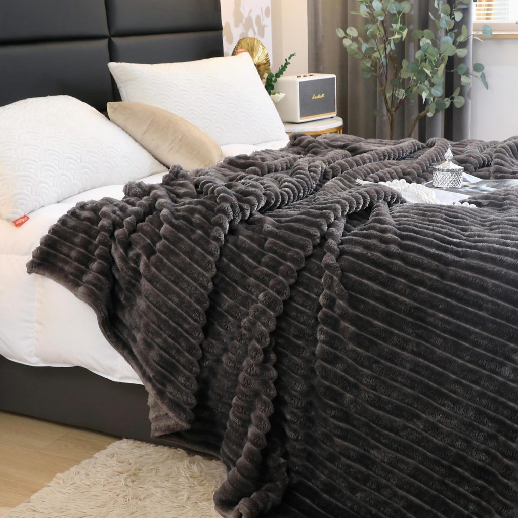 patura cocolino cu dungi,200x230cm jojo pcd07 (copie)